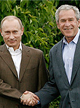 Wladimir Putin und George W. Bush. Quelle: reuters