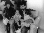 El Che Guevara con sus hijos