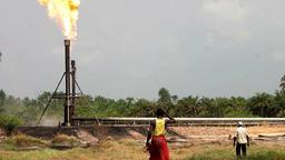 Gasfackel im Nigerdelta in der Nhe von Port Harcourt (Foto: picture-alliance/ dpa)