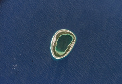 Vanavana, Tuamotu Archipelago