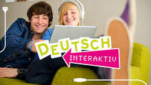 Logo Deutsch Interaktiv; zwei Jugendliche am Laptop