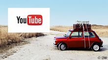 das Logo von YouTube, im Hintergrund ein Strand und ein roter Mini 
